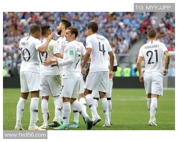 西安足球队在世界杯中的默契配合与战术分析探讨